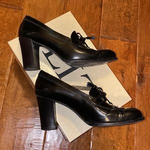 Liz Claiborne Roberta 7 Made in Italy Black Leather Chunky Heel Tassel Shoes